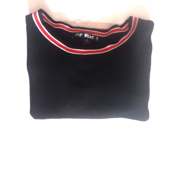 3 for 20 Crop top Cardigan GUC like new - Picture 2 of 7